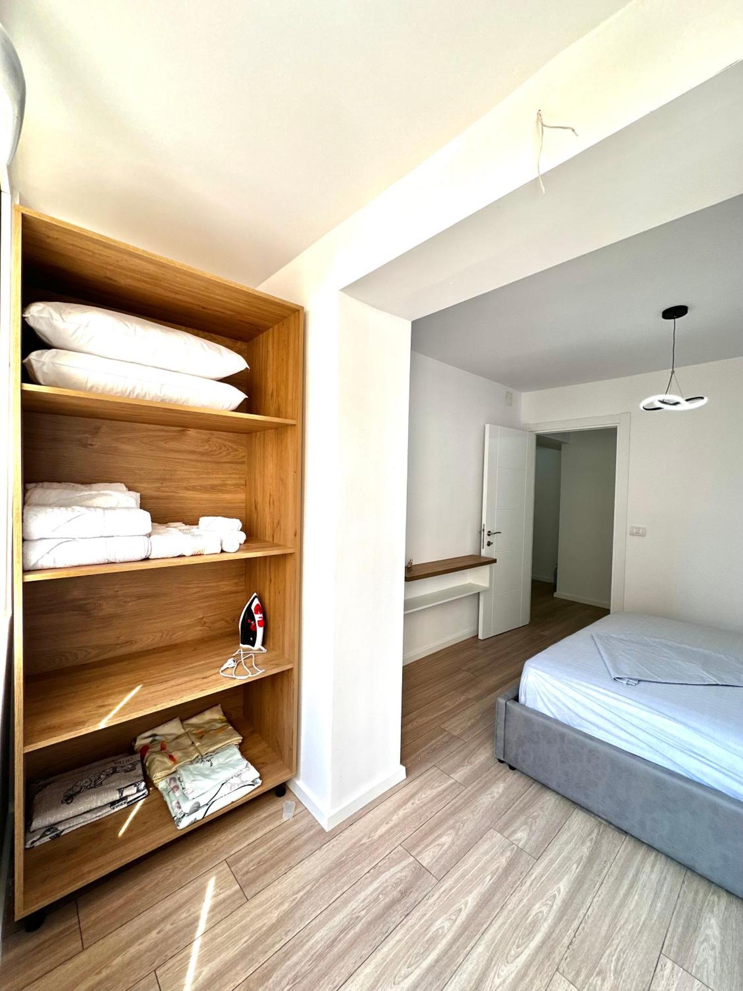Tirana Apartment Center Jon ภายนอก รูปภาพ
